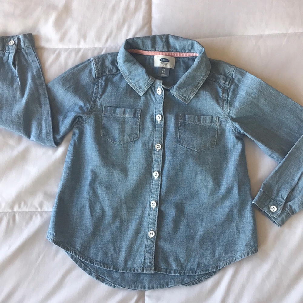 🦋Denim Button Down🦋 - Picture 2 of 2